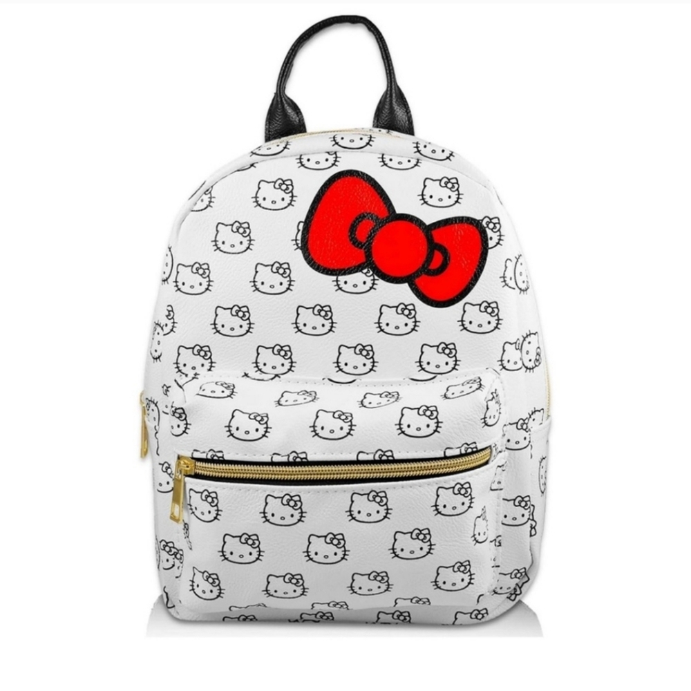 🆕️ SANRIO HELLO KITTY MINI BACKPACK 🤍❤️